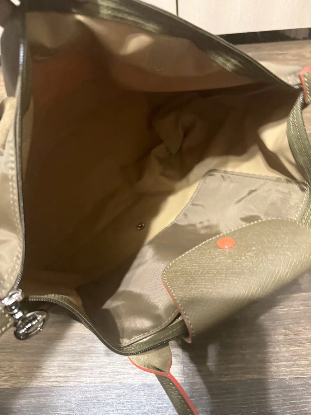 Longchamp Olive Nylon Tote with Orange Trim - Picture 12 of 16